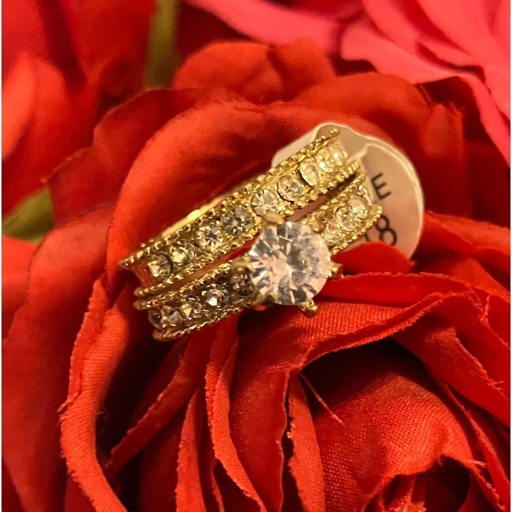 Gold Rhinestone Rings - Picture 3 of 7